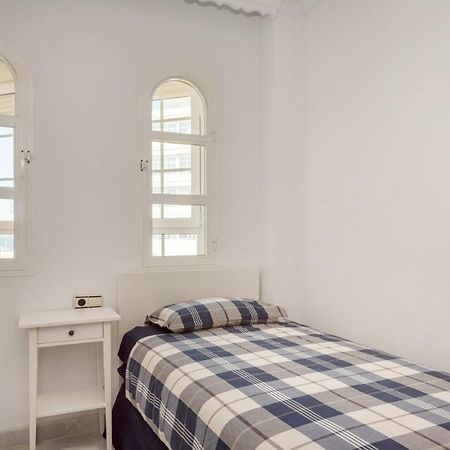 Downtown Seaview Apartment Марбелья Экстерьер фото